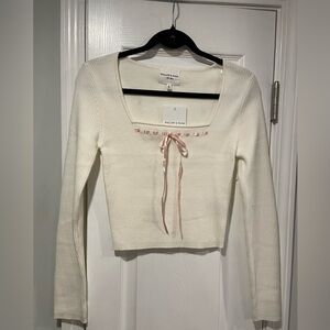 NWT Willow & Wind Size S Cream Long Sleeve Ribbed Knit Top Pink Satin Bow Detail
